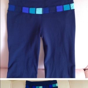 Blue reversible Lululemon pants